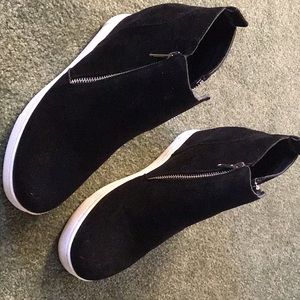 Covered wedge sneakers